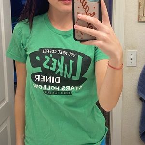 GILMORE GIRLS tee 💚☕️
